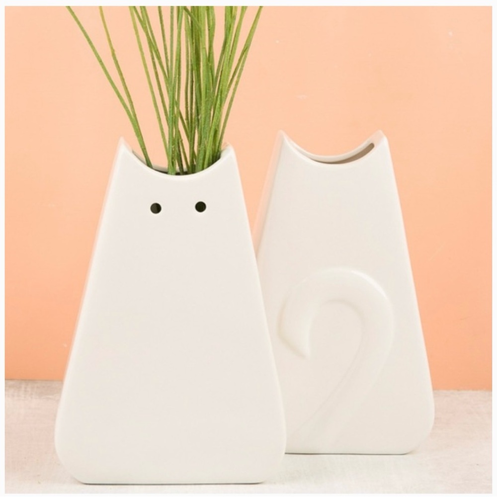 Cat Lady Box White Ceramic Flat Cat Vase NIB